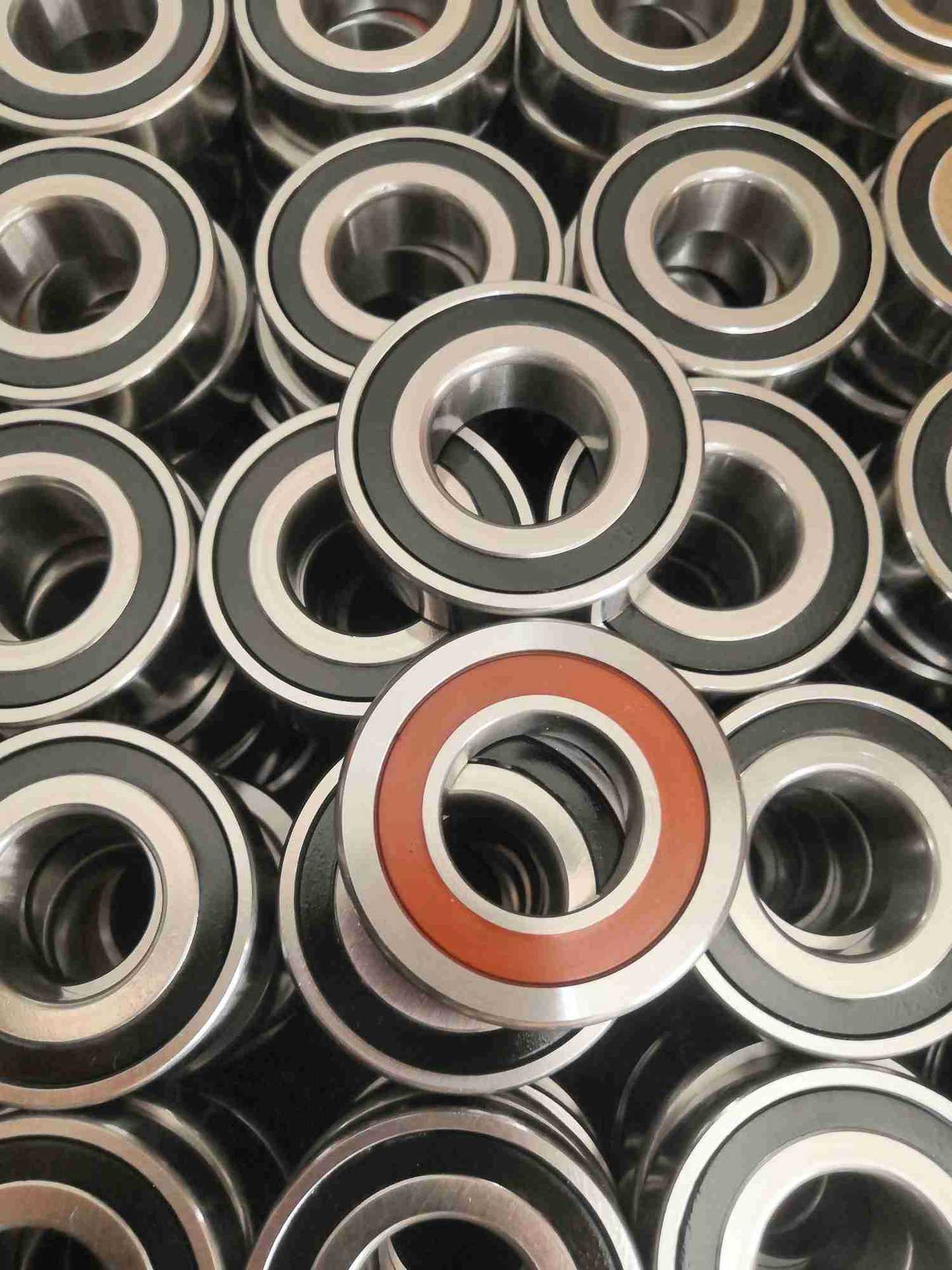 带密封滚珠丝杠轴承760205tn-2rz p5 db 丝杠专用