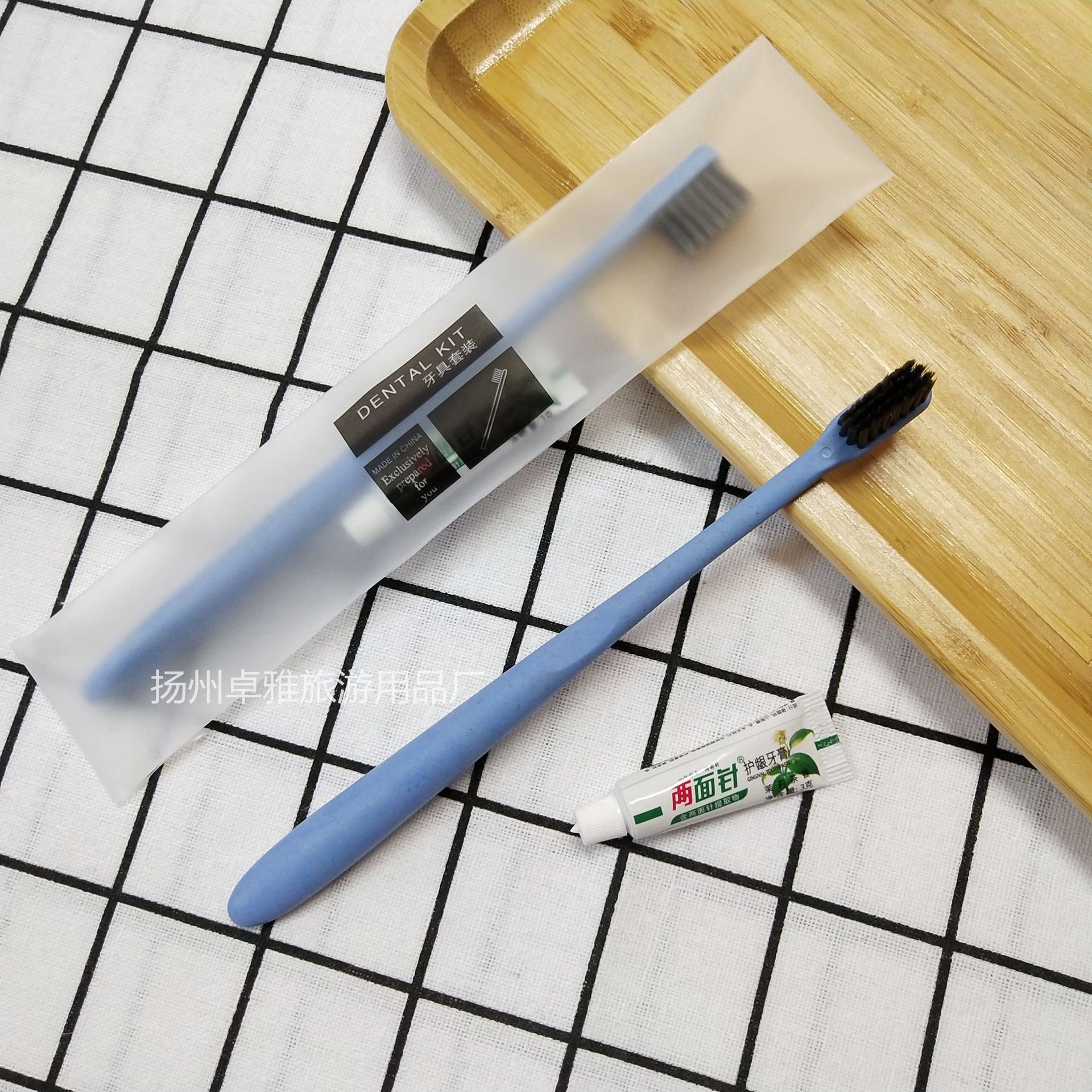 酒店一次性洗漱套装 酒店宾馆一次性牙具梳子 二合一牙刷牙膏批发