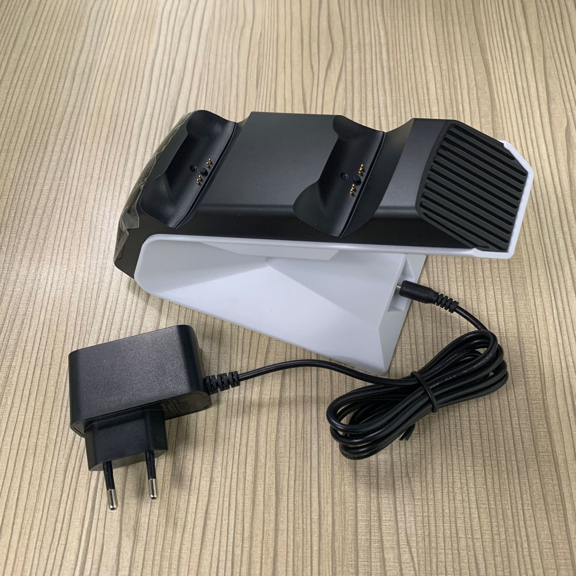 ps5游戏手柄双座充ps5手柄触点充电座ps5手柄座充带火牛充电器