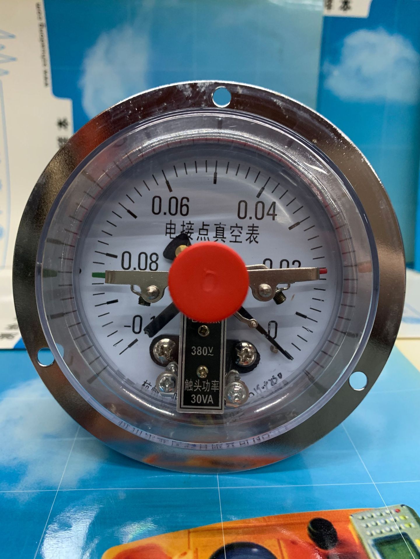 杭州东亚电接点轴向压力真空表yxc100zt30va0103mpa