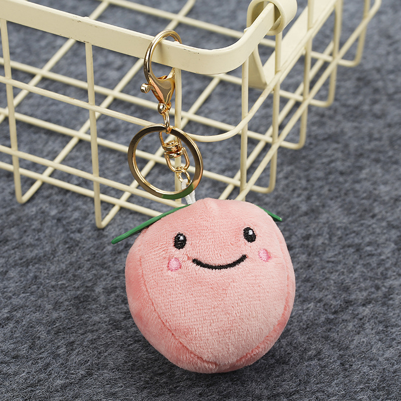 仿真苹果香蕉梨桃子草莓菠萝水果毛球钥匙扣笑脸表情挂件跨境批发