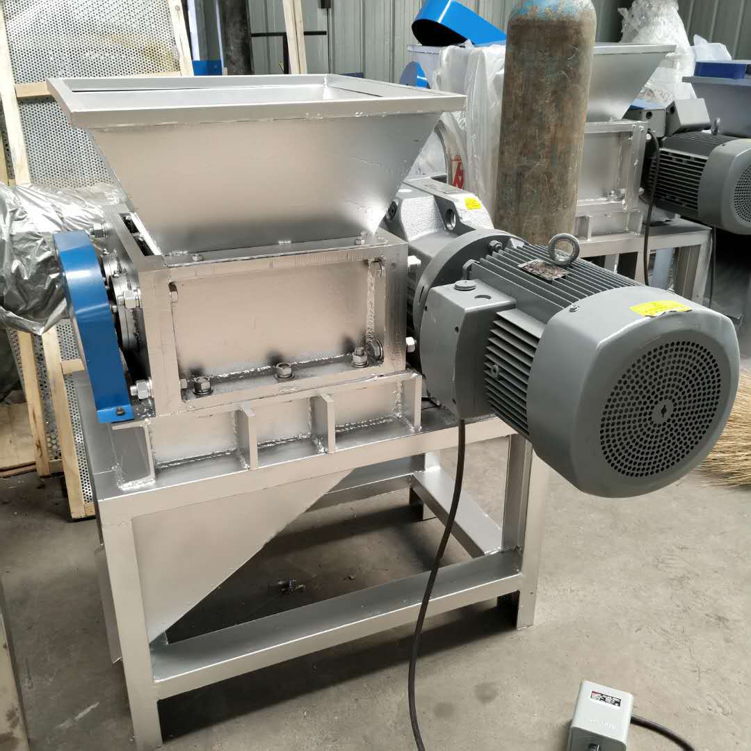 强力油轮桶双轴撕碎机 塑料瓶油桶撕碎机 塑料袋渔网撕碎机可试机