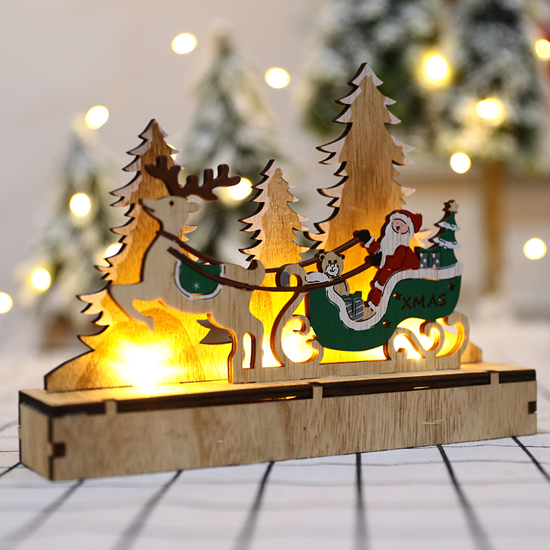 跨境圣诞节装饰摆件木质带灯装饰品圣诞礼物小场景圣诞老人鹿拉车