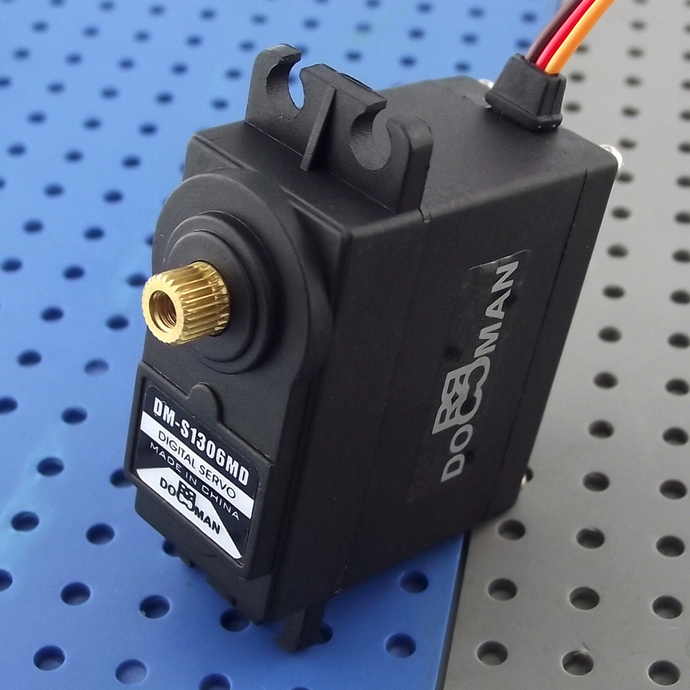 s40舵机, 穿上这些,让你成为焦点