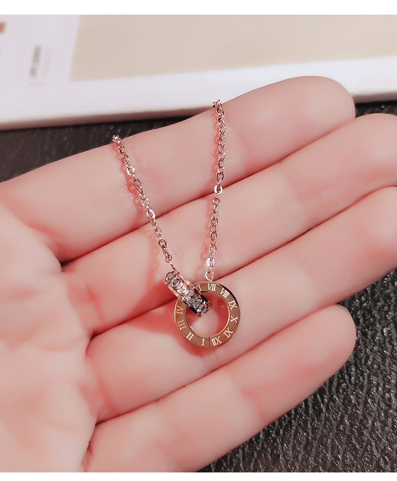 批发闪光小方钻罗马数字双环项链 韩版时尚女士钛钢百搭锁骨链