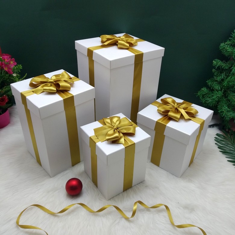 特大号墨绿色圣诞节礼物包装礼品盒商场活动橱窗陈列道具礼物盒