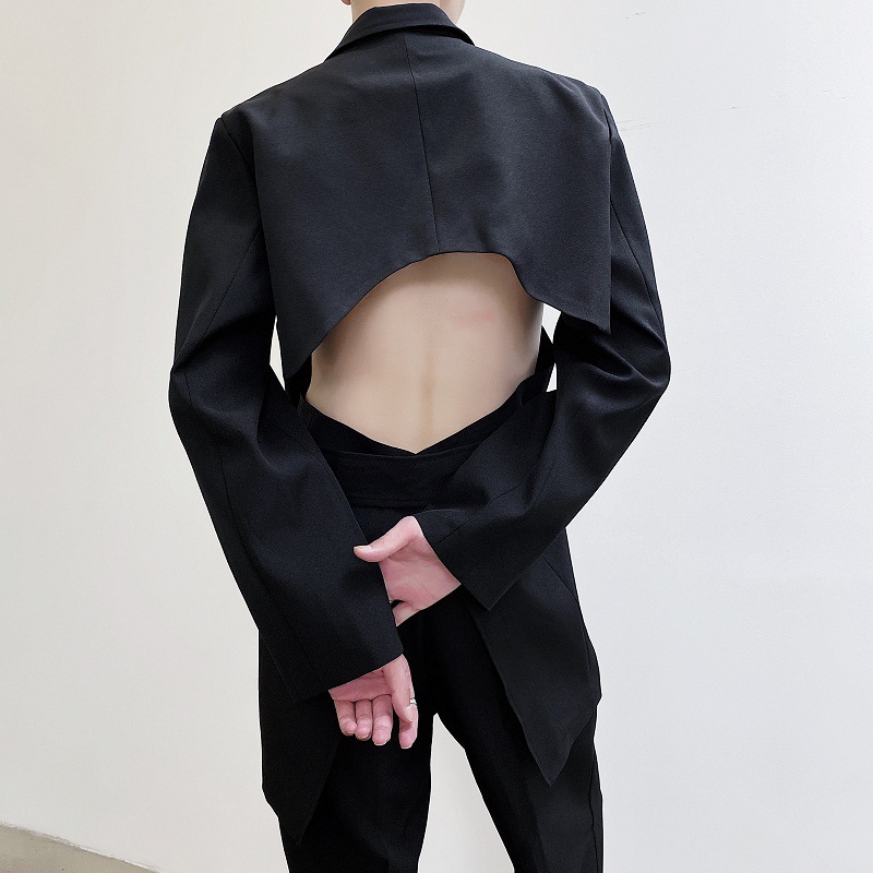 设计感大露背西装男团舞台表演出服走秀场款不规则西服外套凹造型