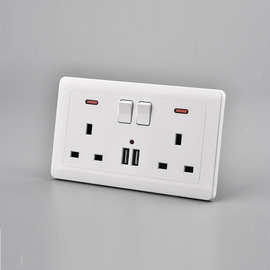 双联13a双usb带开关led 外贸13a双usb插座 双联多功能13a双usb