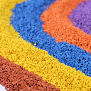 厂家直销以诺耐磨epdm塑胶颗粒幼儿园小区游乐园地面彩色颗粒面层