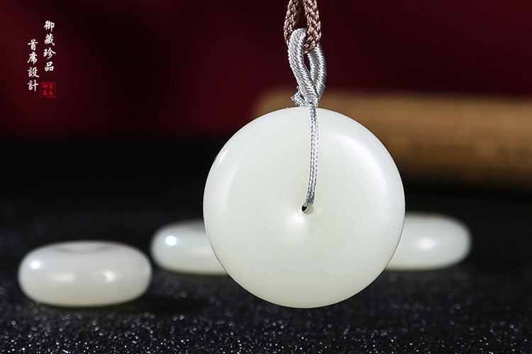 正品和田青白玉平安扣吊坠男女款天然韩料玉石玉佩挂件定制批发