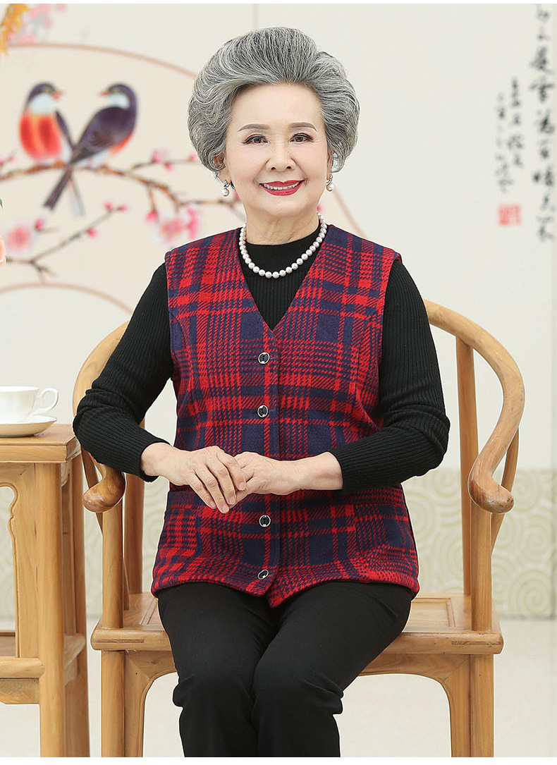中老年人秋装女马夹老太太衣服妈妈春秋格子外套外穿马甲奶奶坎肩