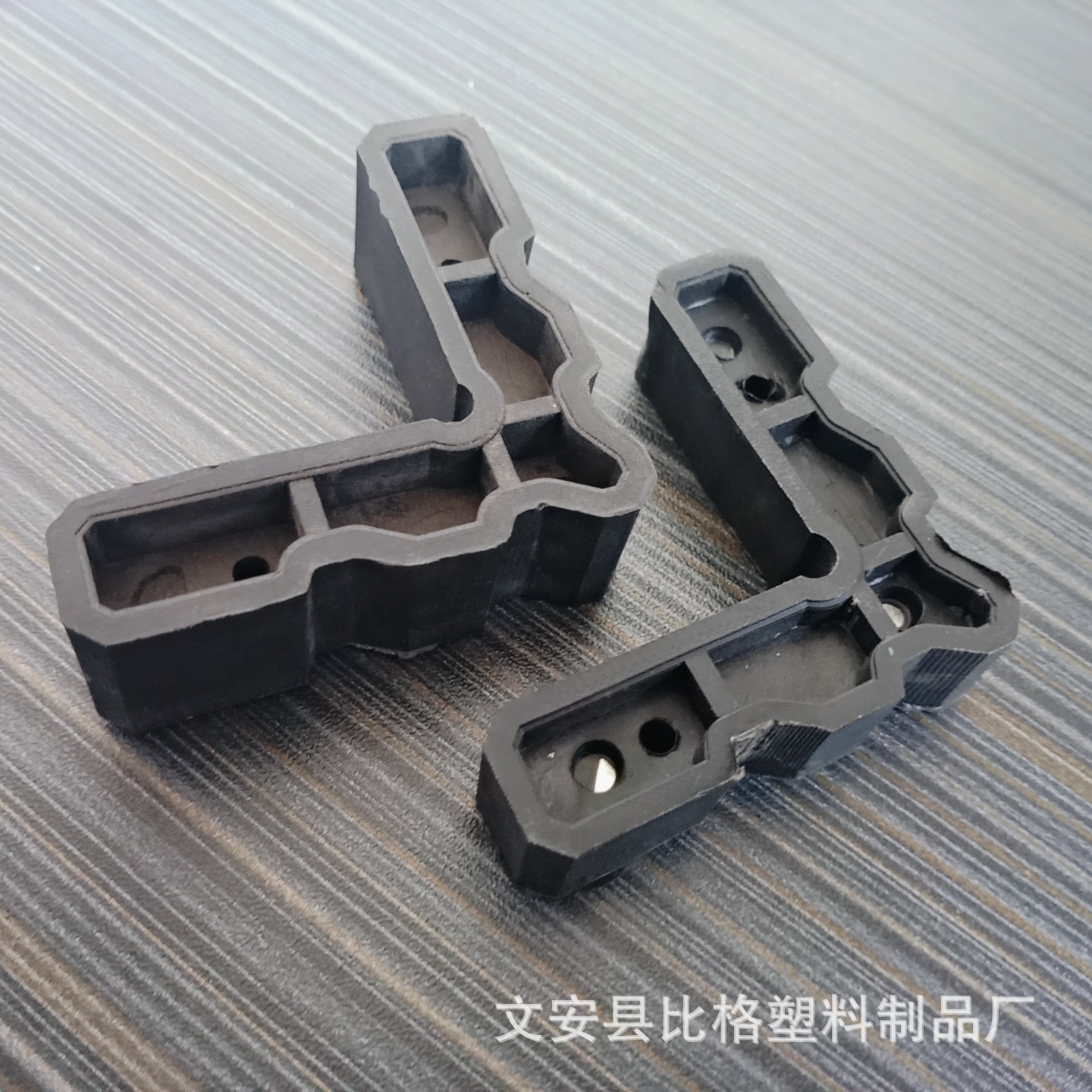 生产厂家批发供应凤铝专用窗扇角码门窗塑料附断桥窗门窗配件