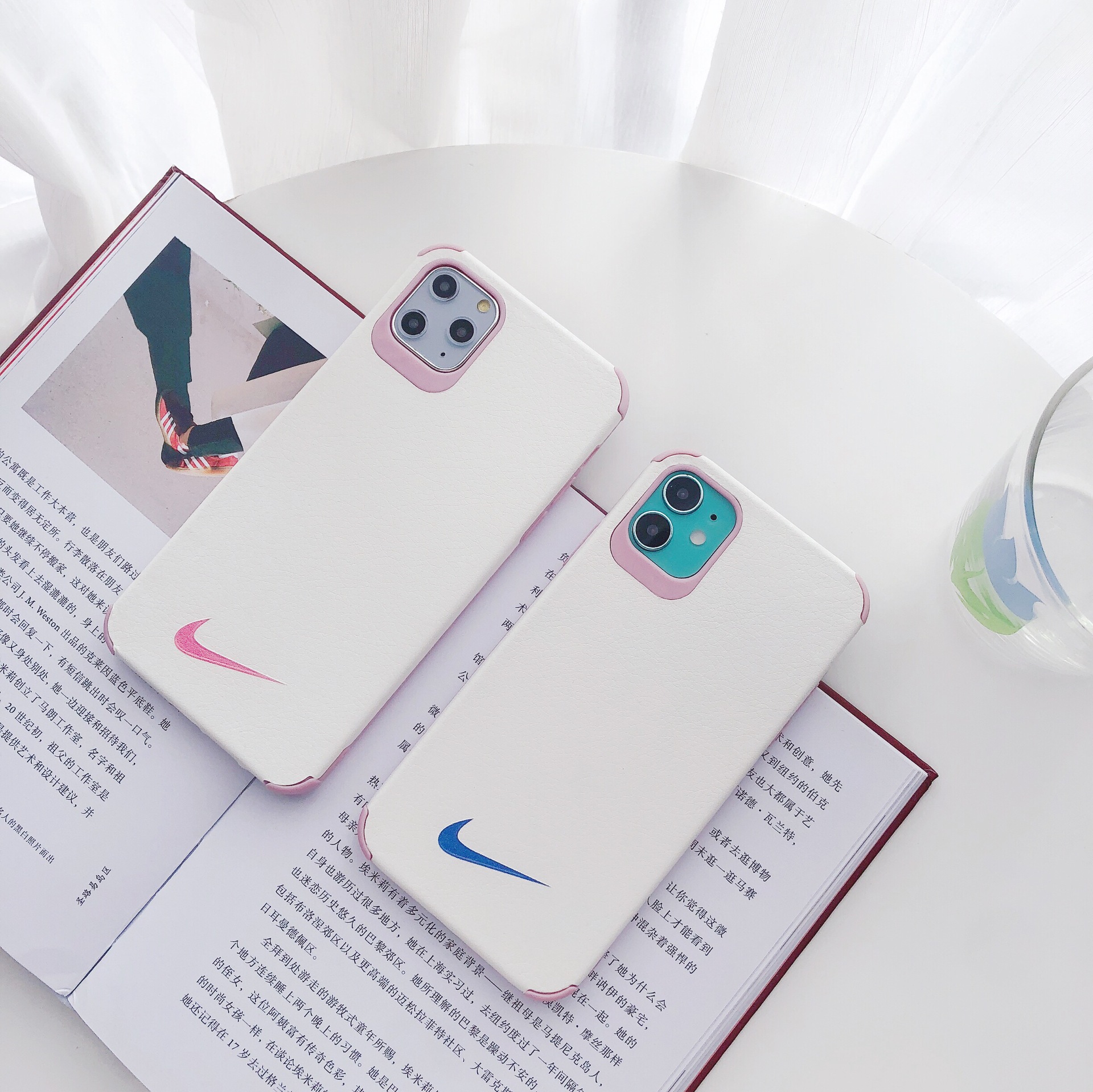 nike粉色蓝色小勾手机壳 适用于11promax7代华为手机壳 后盖式