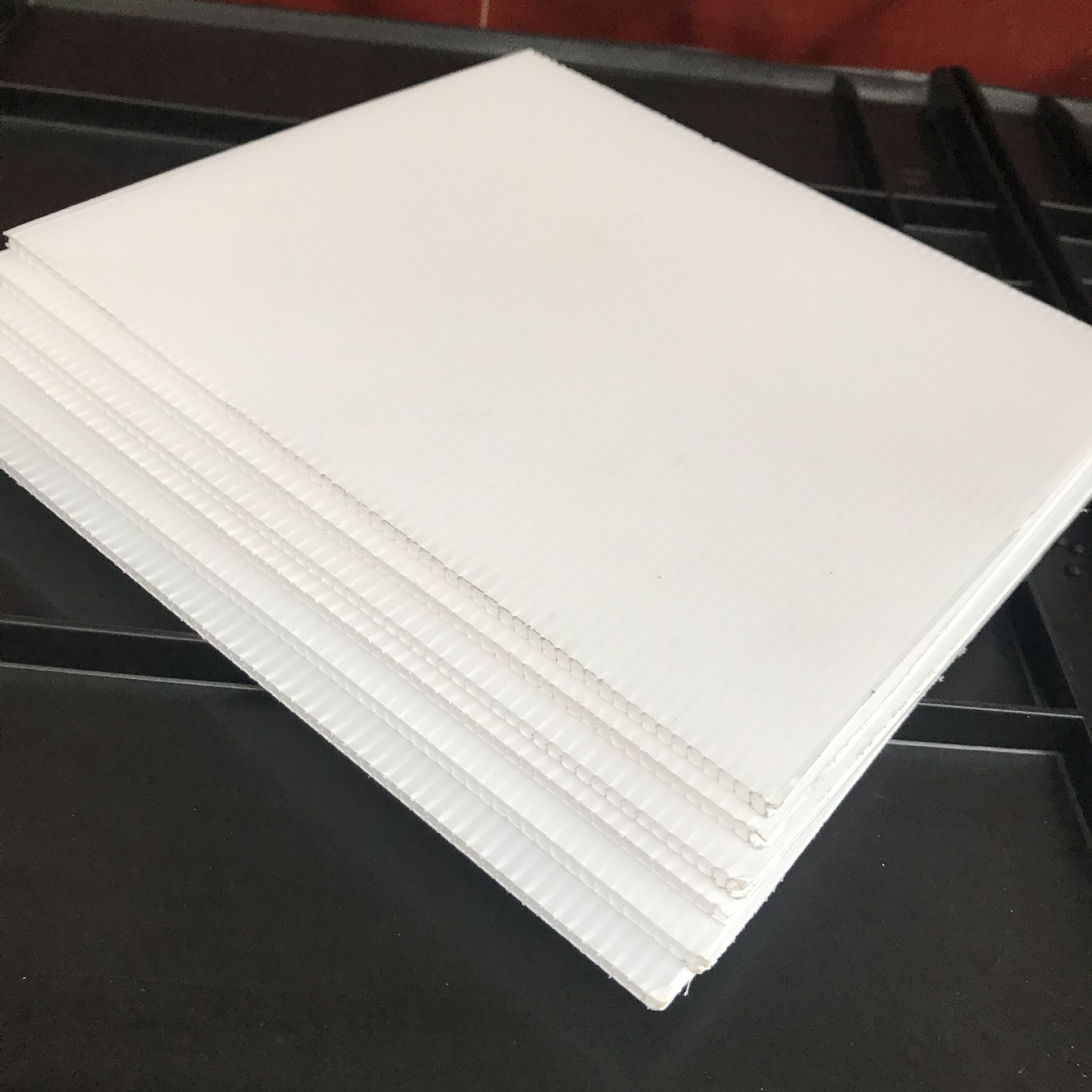 生产白色pp塑料中空板防静电中空板 黑色中空平板 有量颜色可定制