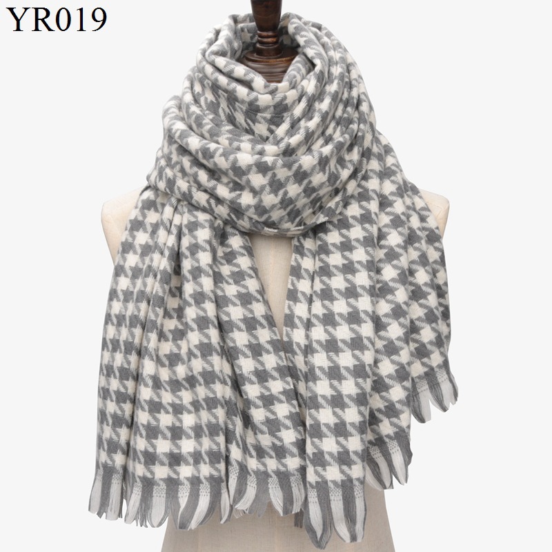 Classic Houndstooth Plaid Scarf Women's Barbed Hair Thickened Warm Shawl British Style Plaid Scarf Couple Scarf