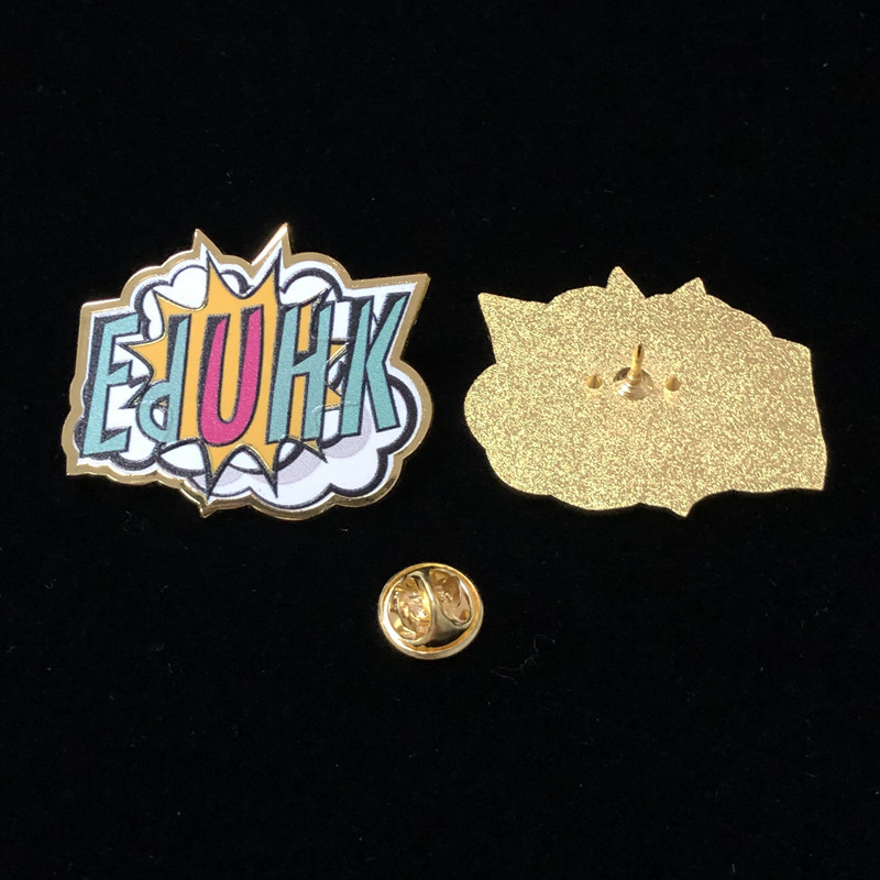 uv打印渐变色金属徽章品质锌合金电镀彩印磨砂蝴蝶扣胸章定制批发