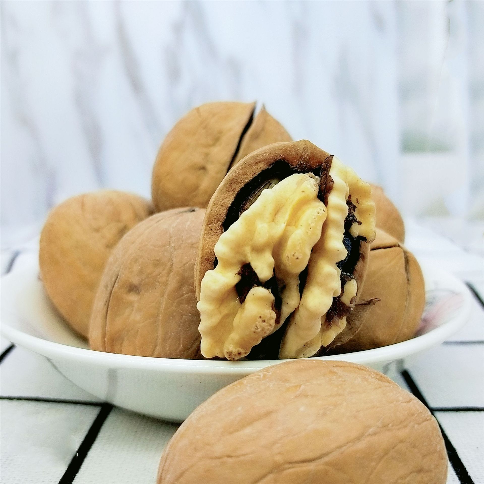 烤核桃 薄皮盐焗 纸皮熟核桃 盐炒核桃 各种口味 量大优惠