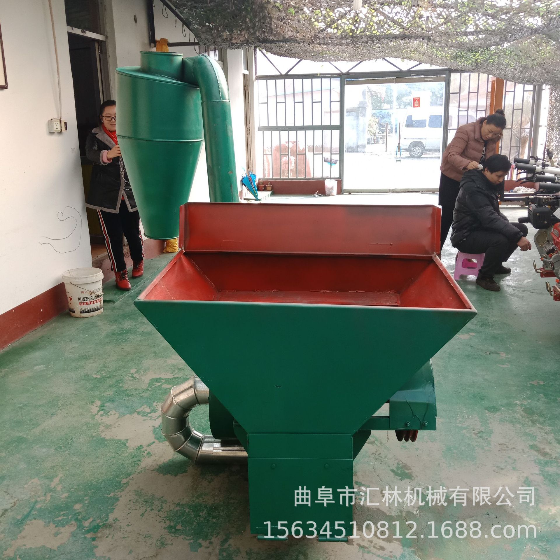 电动双桶沙克龙草粉机 苞米杆豆秸秆粉草机 草类秸秆打糠机