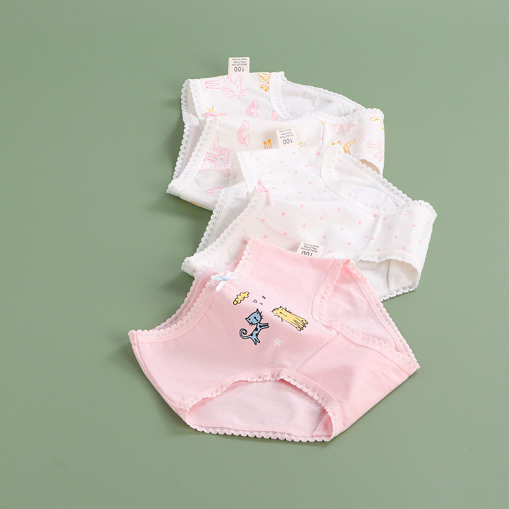 女童三角裤卡通儿童内裤莱卡棉中小童学生底裤女孩宝宝短裤厂家