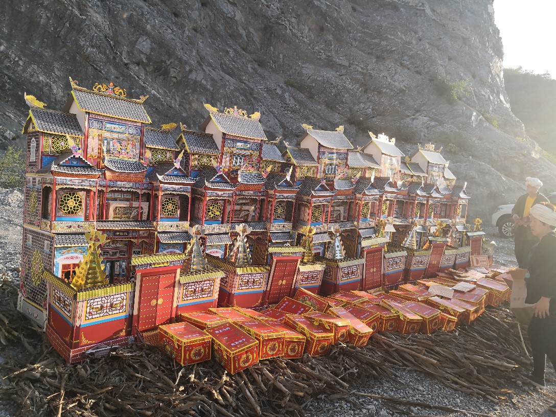 厂家直销殡葬用纸房子灵房灵屋折叠竹架房子子120带院子祭祖百日