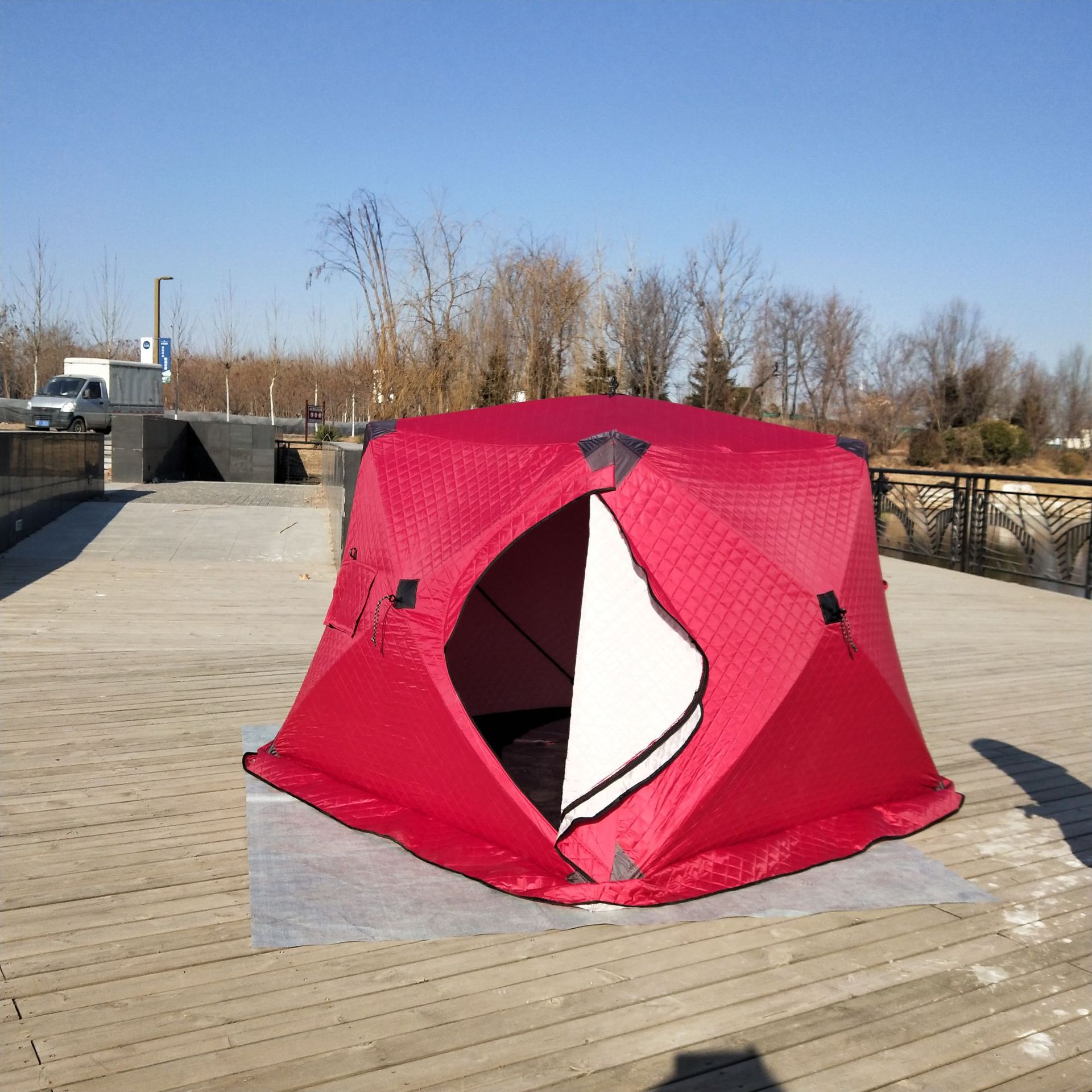 户外冰钓帐篷防寒保温冬钓帐篷救灾帐篷野营保暖露营钓鱼装备帐篷