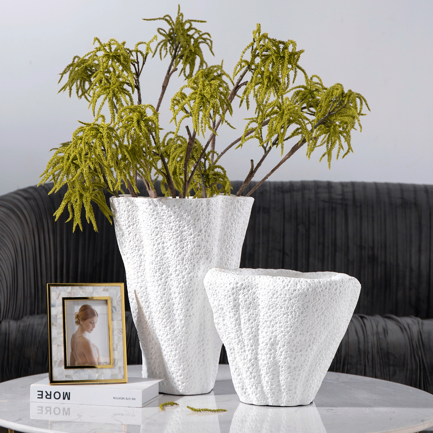 简约现代蜂窝形状磨砂陶瓷花瓶售楼处样板房客厅玄关创意花器摆件