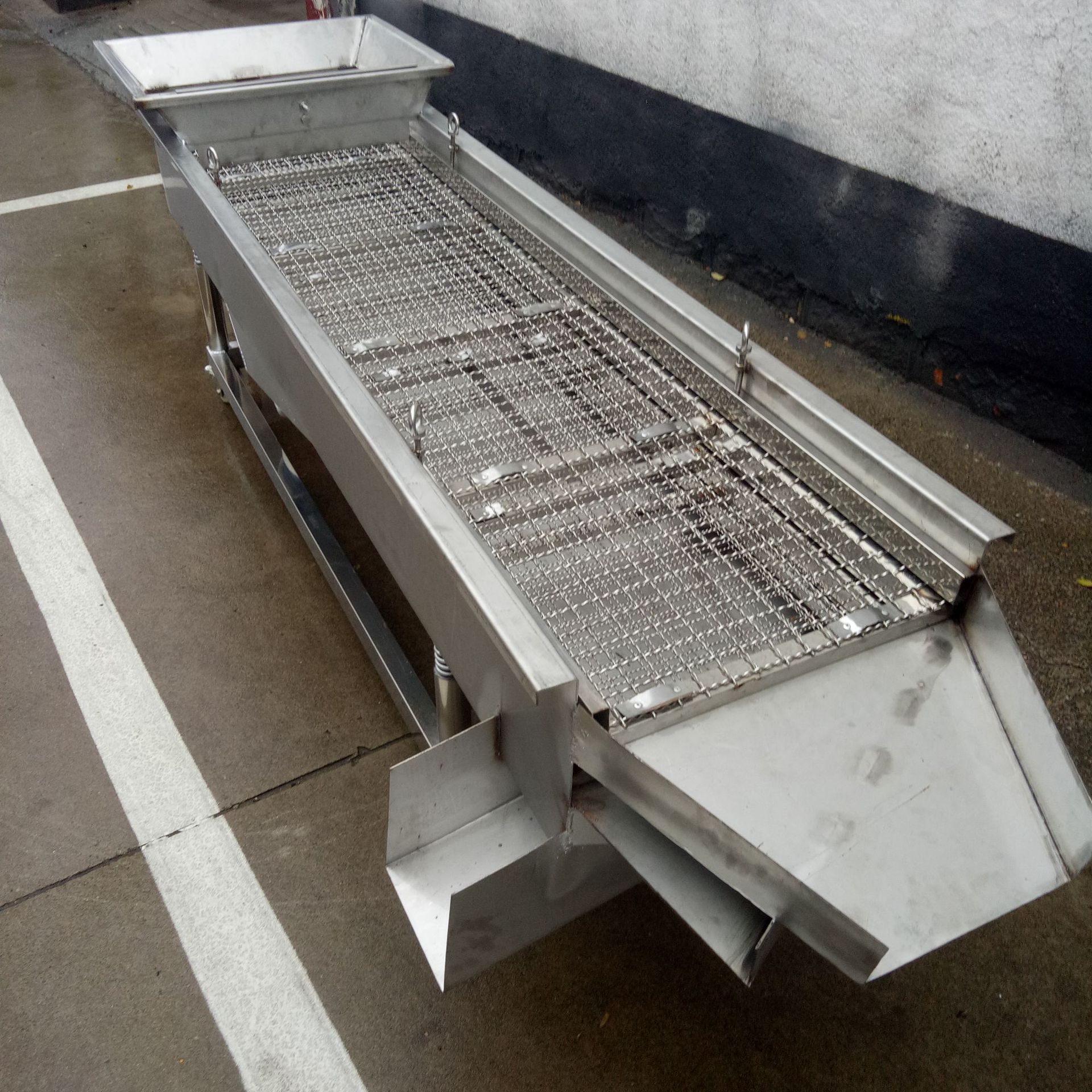 厂家直销不锈钢直线振动筛 中小型筛选机