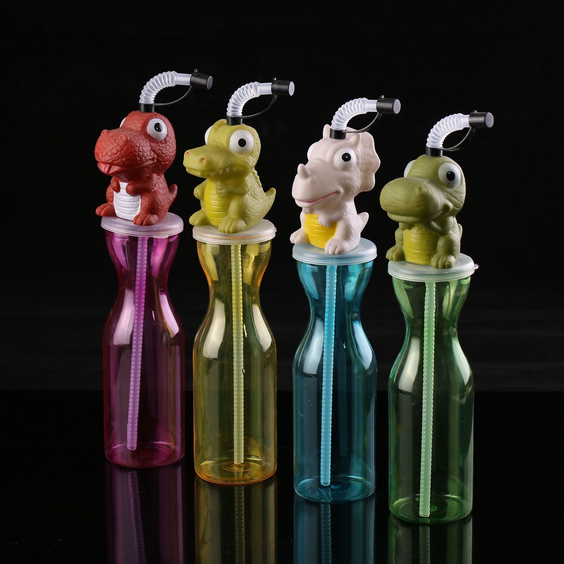 塑料瓶游乐园卡通动物杯果汁奶茶杯饮料杯吸管杯海洋杯鲨鱼杯