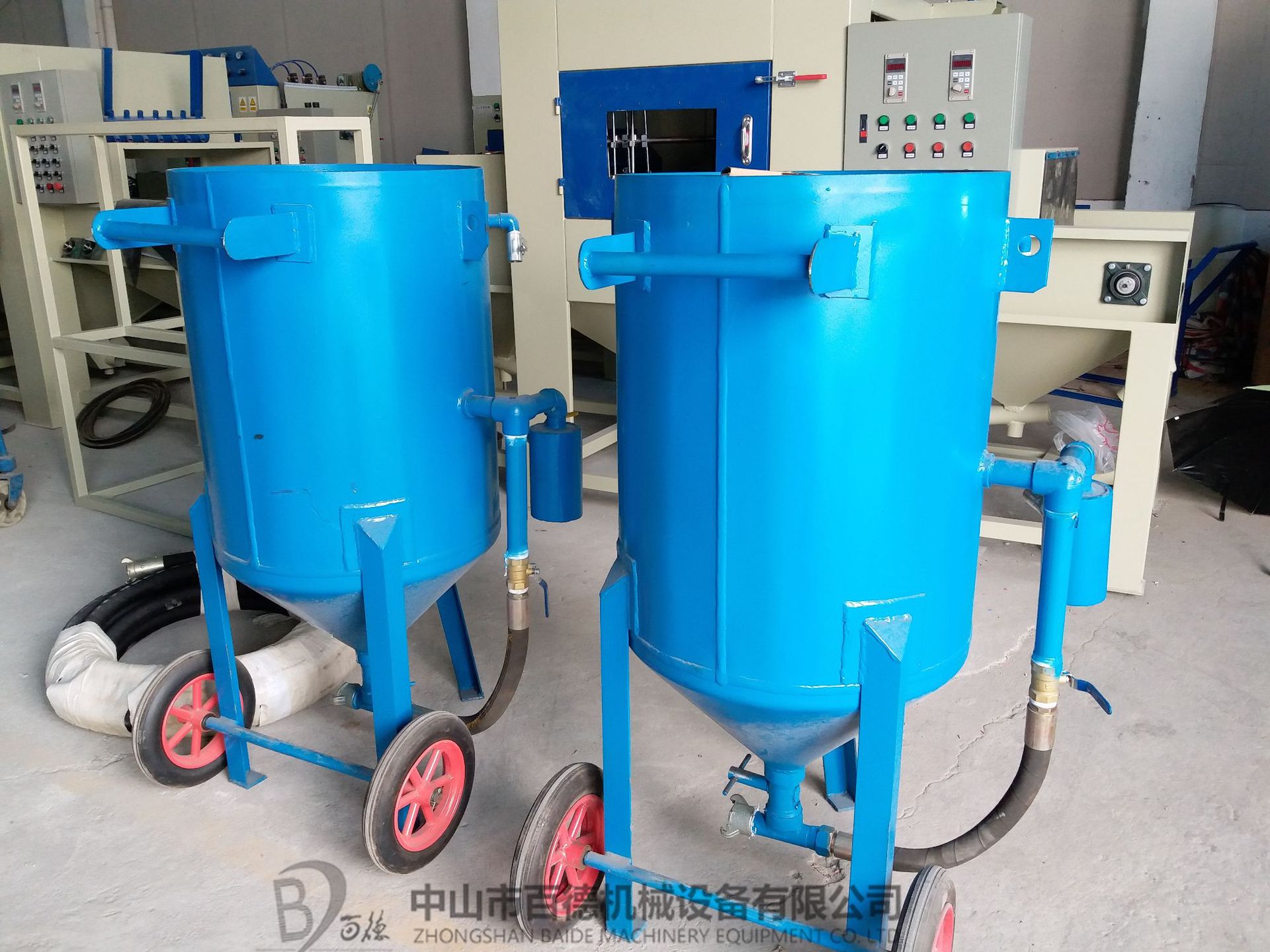 除锈喷砂罐车厢翻新喷砂机户外高压移动便携式喷砂机