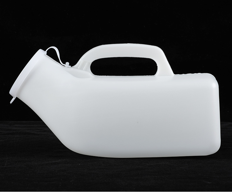 老人尿壶家用带盖小便器 男女尿壶 塑料小便壶接尿壶便盆夜壶1200