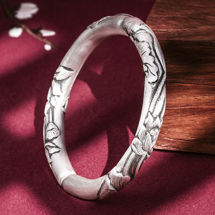 足银银浮雕莲花999足银手镯圆条全手工雕花开口女款荷花诚招代理