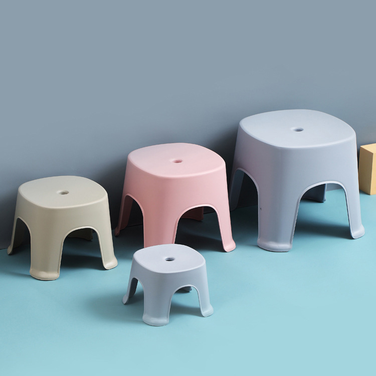 塑料椅子加厚家用防滑餐桌浴室矮凳子儿童板凳摆摊快乐小方凳批发