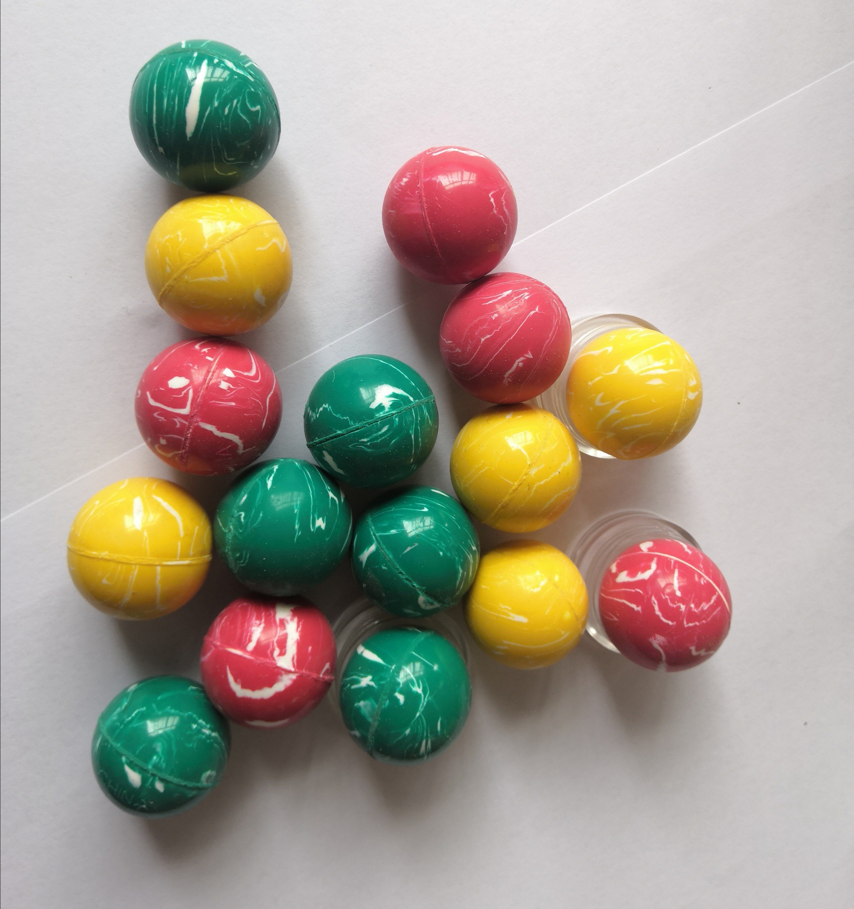 厂家直销儿童玩具花纹球高弹力高钙环保球32mm花色弹跳球现货批发