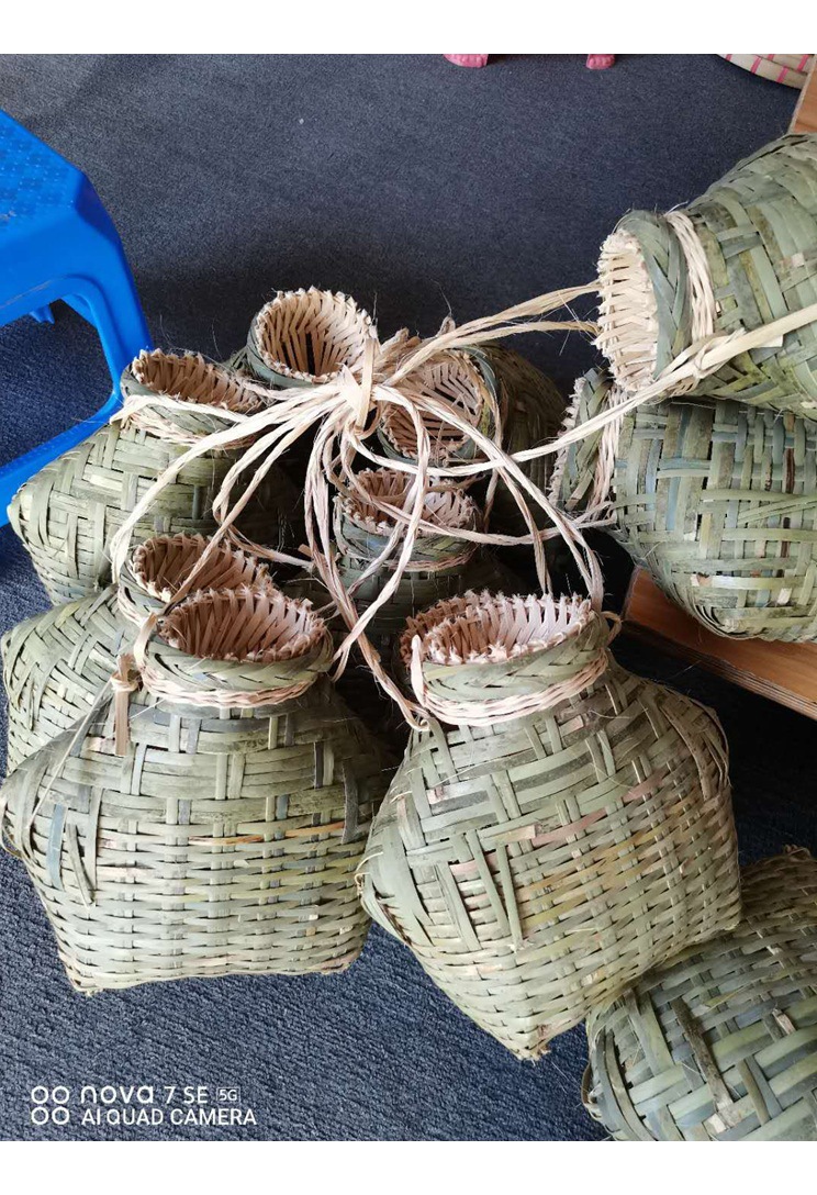 竹编鱼篓传统手编装鱼笼子有盖 捉鱼渔获竹笼装黄鳝泥鳅竹篓笆篓