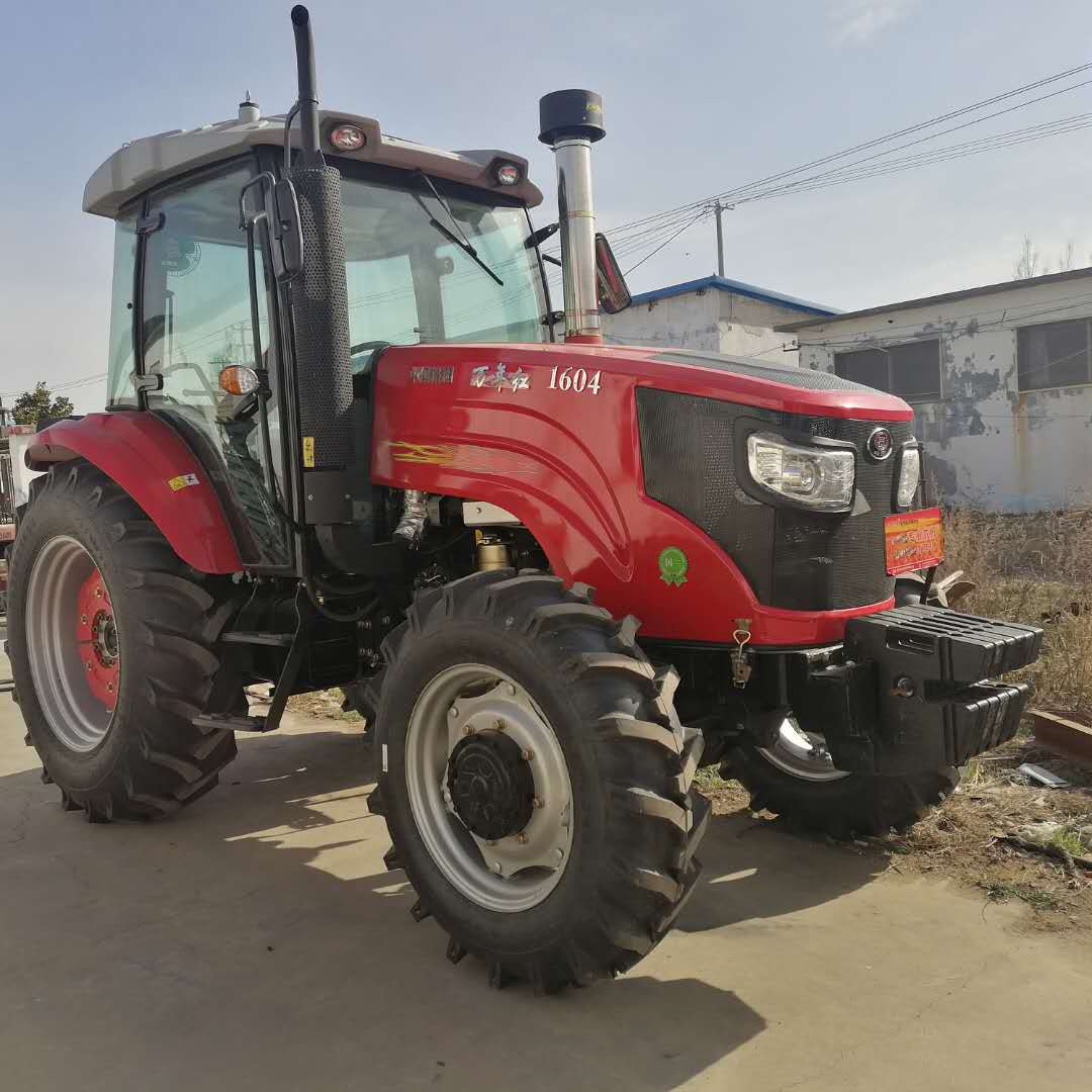 供应雷沃拖拉机70马力704四轮四驱拖拉机雷沃欧豹704拖拉机高配