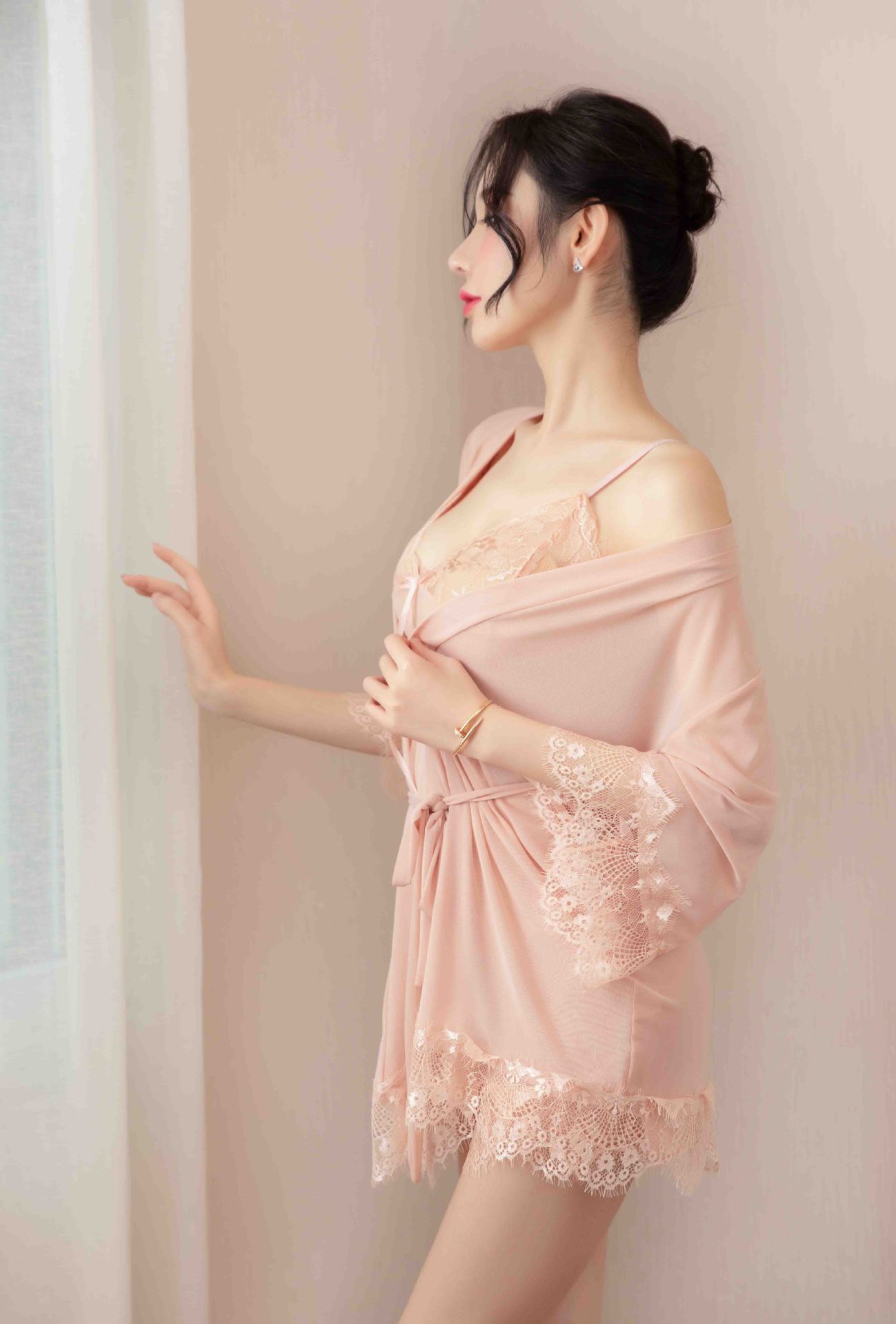 外贸欧美情趣内衣 女式性感睡衣吊带裙蕾丝睡裙露乳网纱三件套