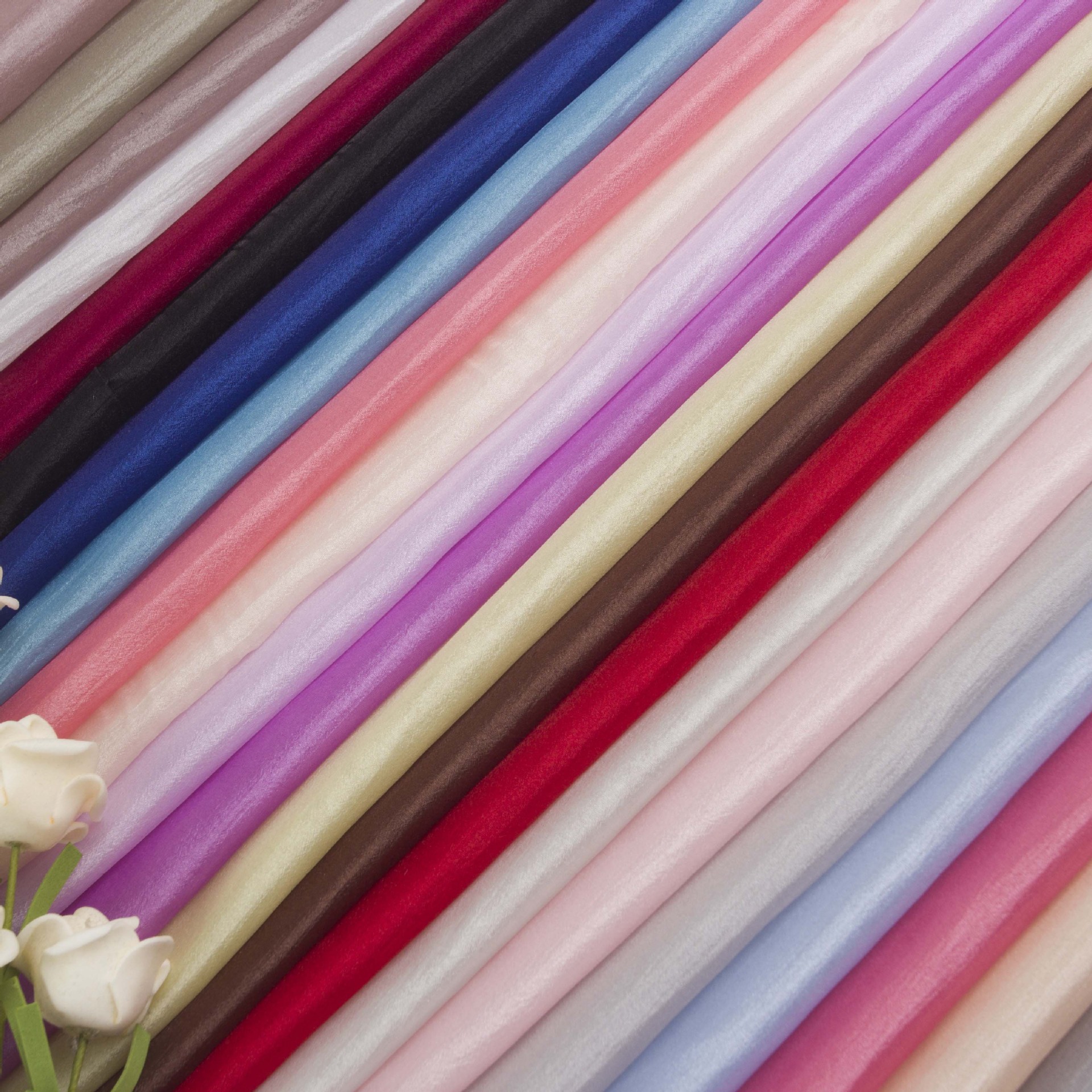 现货 香云皱 皱亮纱仿真丝皱 亮丝欧根纱汉服飘逸面料 礼服-阿里巴巴