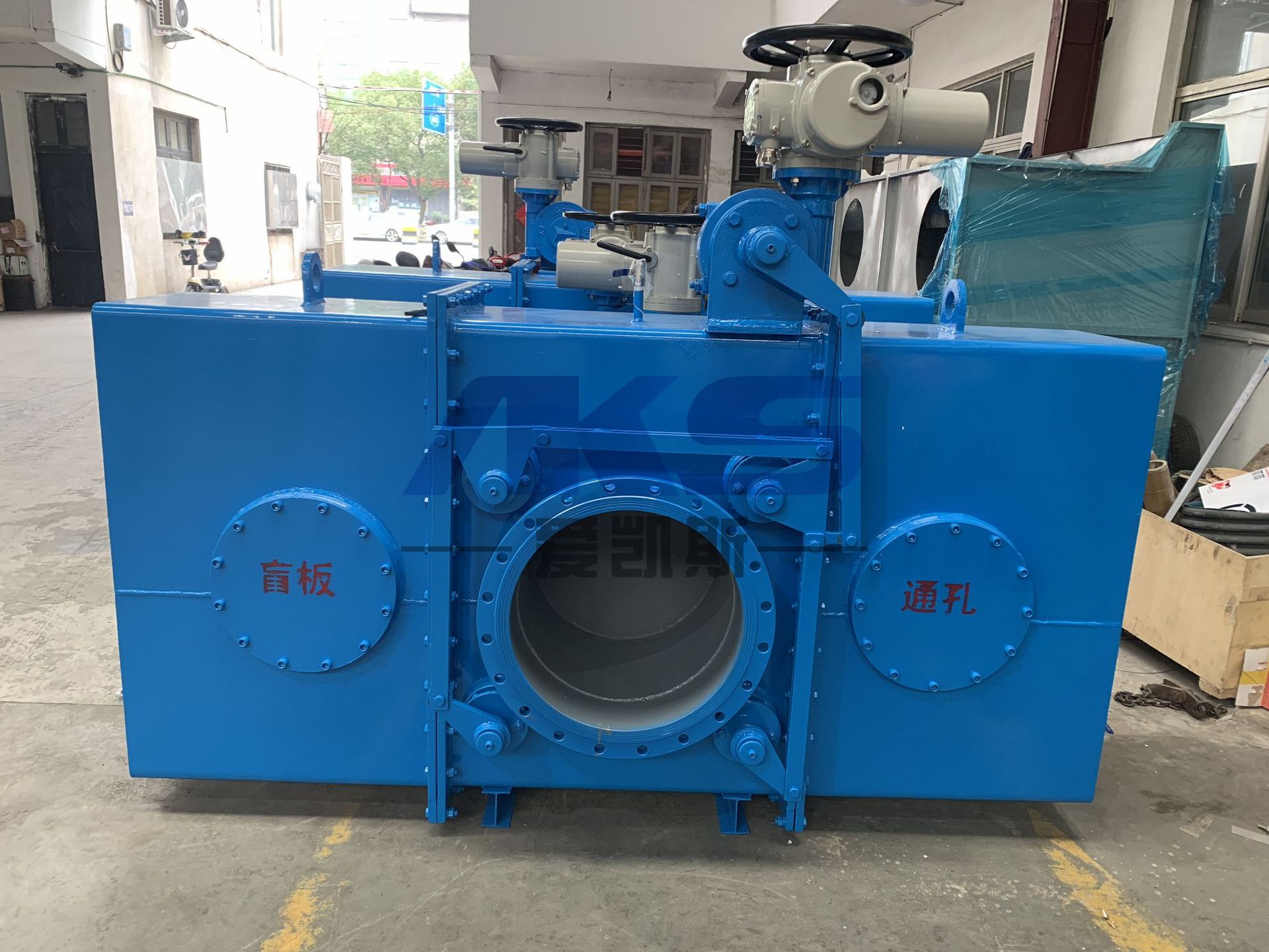 爱凯斯阀业-密闭式电动插板阀盲板阀敞开式电液动封闭式插板阀