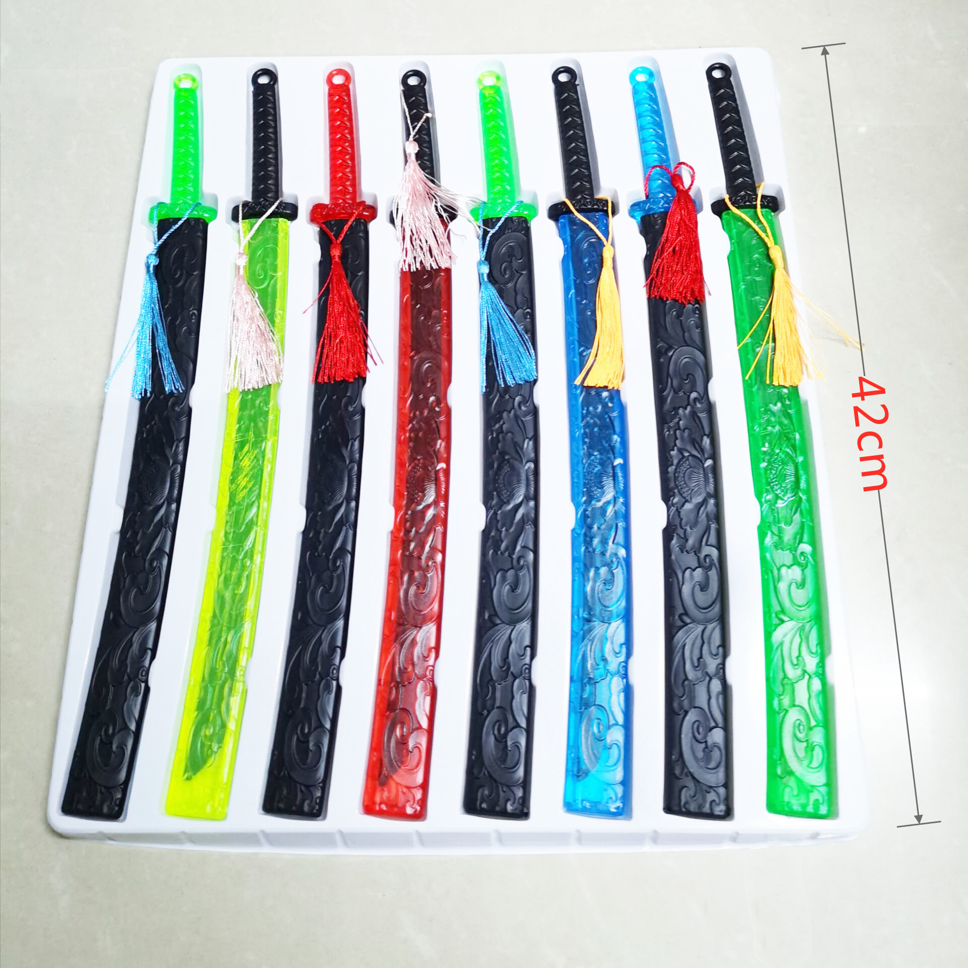儿童水晶兵器8入彩色塑料武士刀舞台道具地摊热卖厂家批发玩具