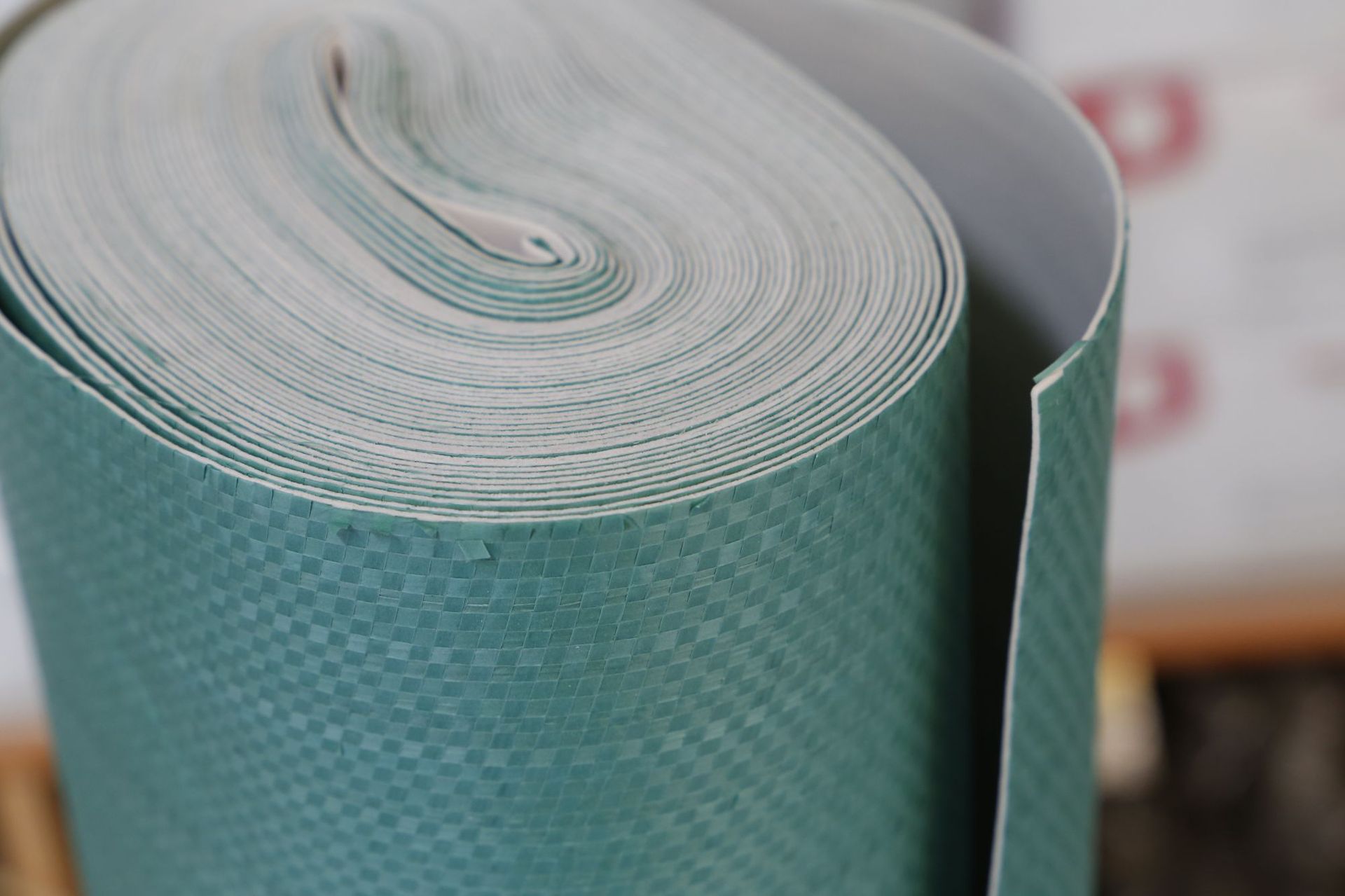 代氏家地面保护膜装修用地面保护膜 保护垫 耐磨防水热卖五金工具