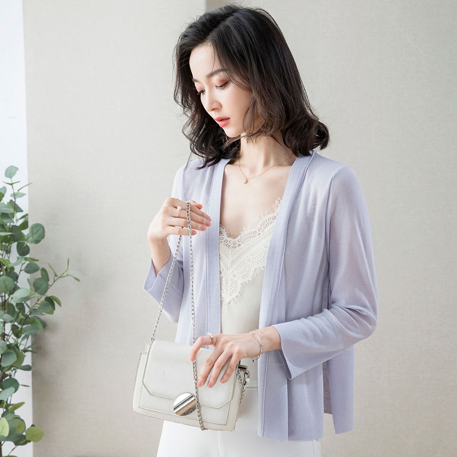 夏季2021年新款女薄款外搭冰丝中长款针织开衫长袖外套防晒衣披肩