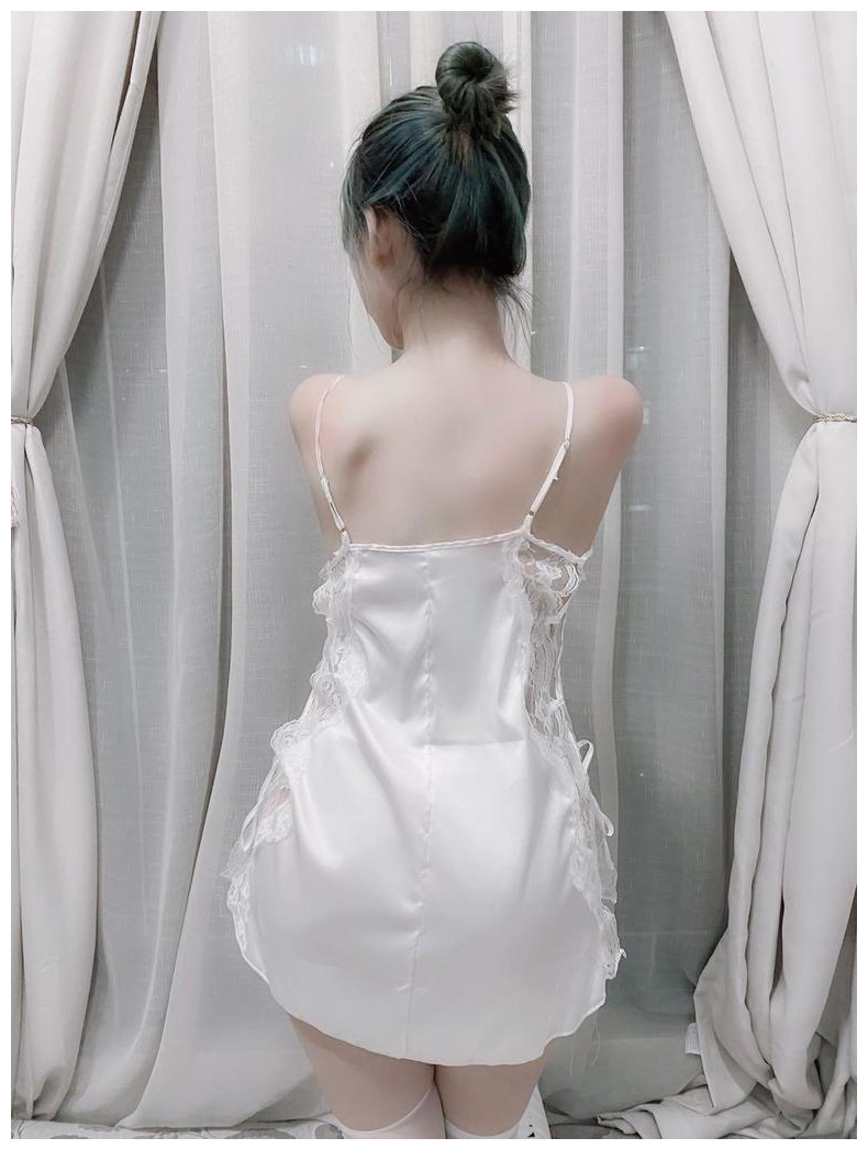 眉奈儿情趣内衣蕾丝开叉吊带睡裙女性感骚小胸透明蕾丝激情短睡衣