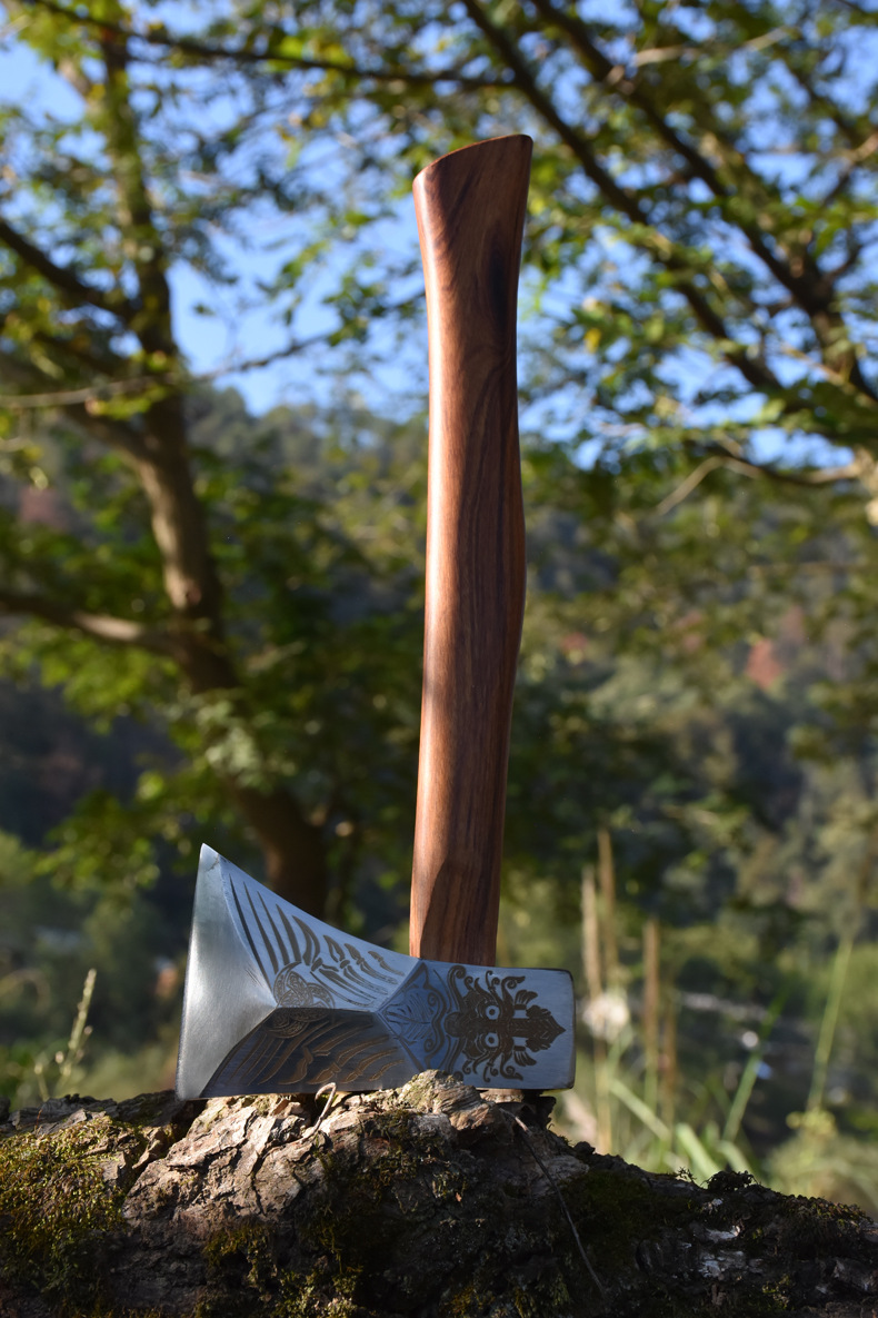 家用大砍骨刀龙泉手工锻打斩骨专用刀斧鬼手作锋利木工单手斧头