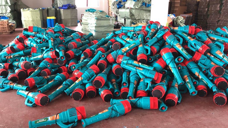 第三代十代十一代强力风送筒脱卸电池喷雾器送风筒弥雾机