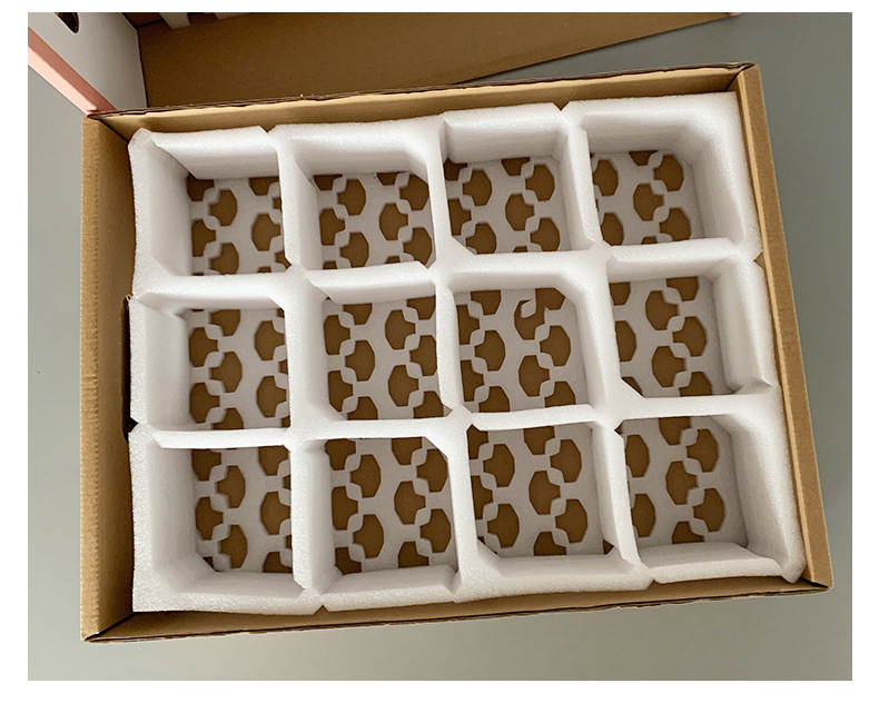 厂家批发快递箱桃子箱定制物流水果包装纸箱标准纸箱供应快递发货