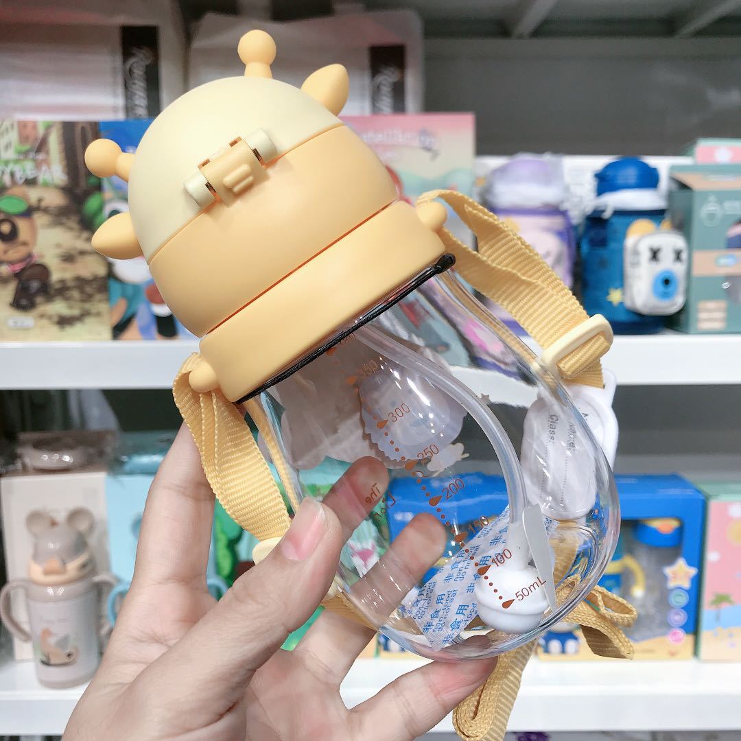 春季新款小萌鹿宝宝吸管杯tritan带手柄婴幼儿吸水杯