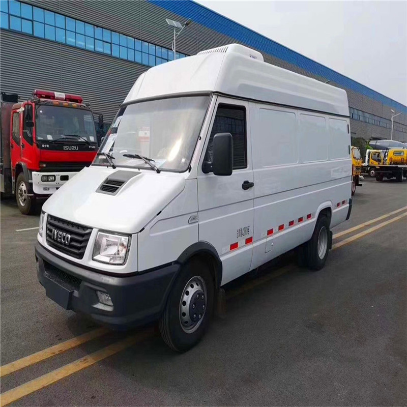 依维柯面包式冷藏车药品疫苗冷链车价格 小型果蔬食品冷藏车-阿里巴巴