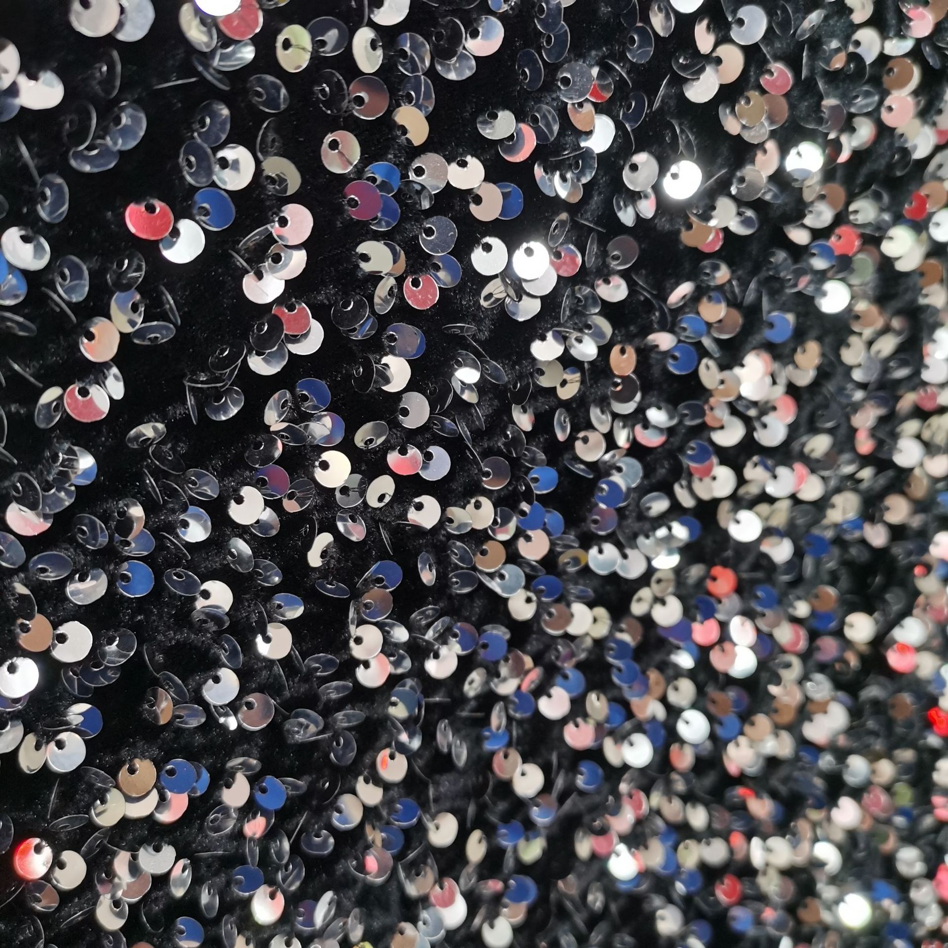 秋冬爆款绒布亮片布刺绣面料外贸泡沫珠片绣片舞台礼服亮片批发