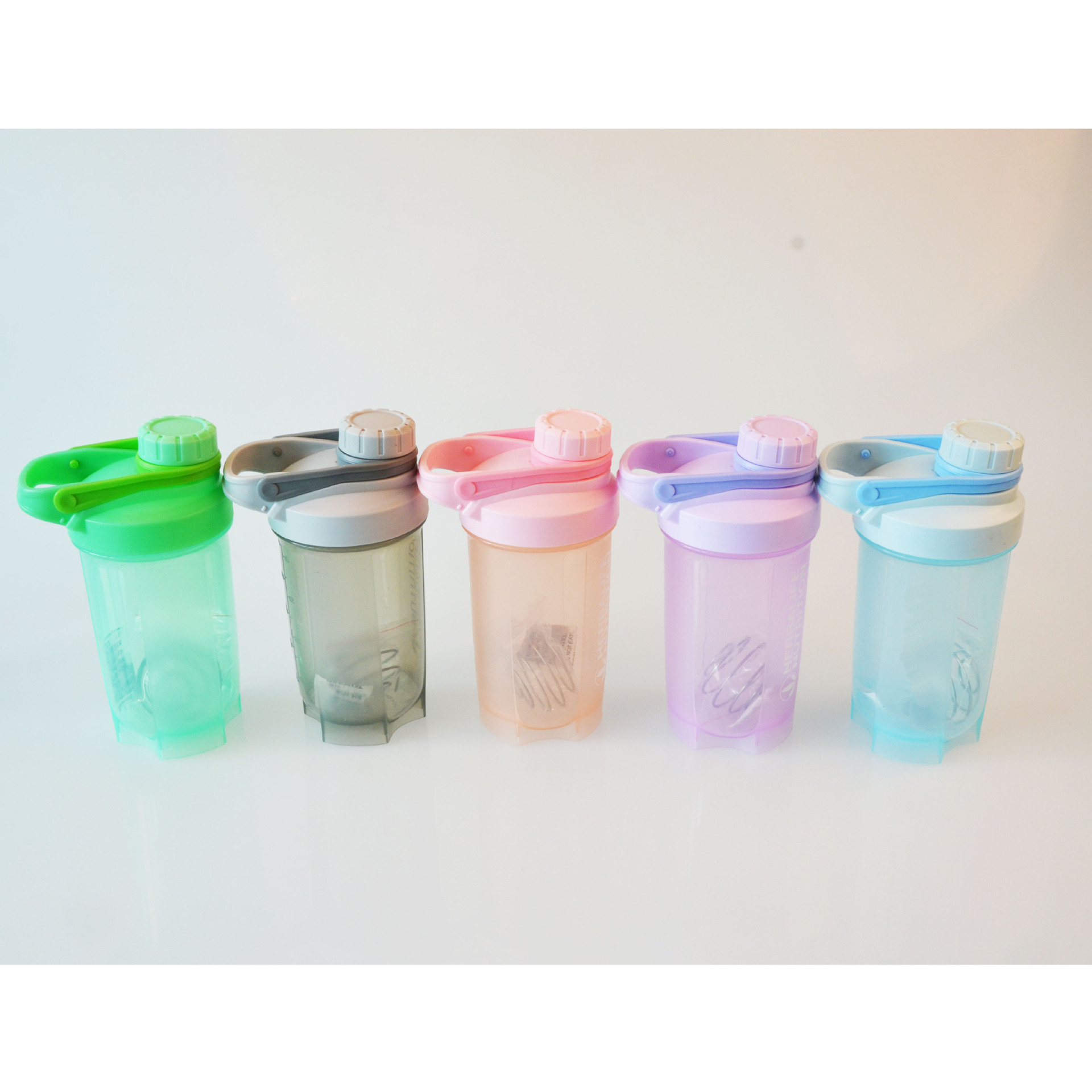 现货500ml带刻度塑料摇摇杯 健身蛋白粉塑料水杯户外运动水壶定制