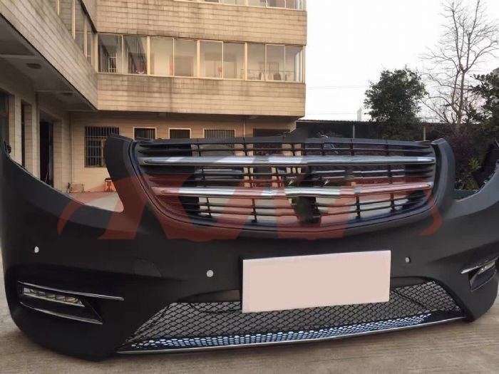 适用于奔驰2016款新威霆前脸改装包围,奔驰前杠